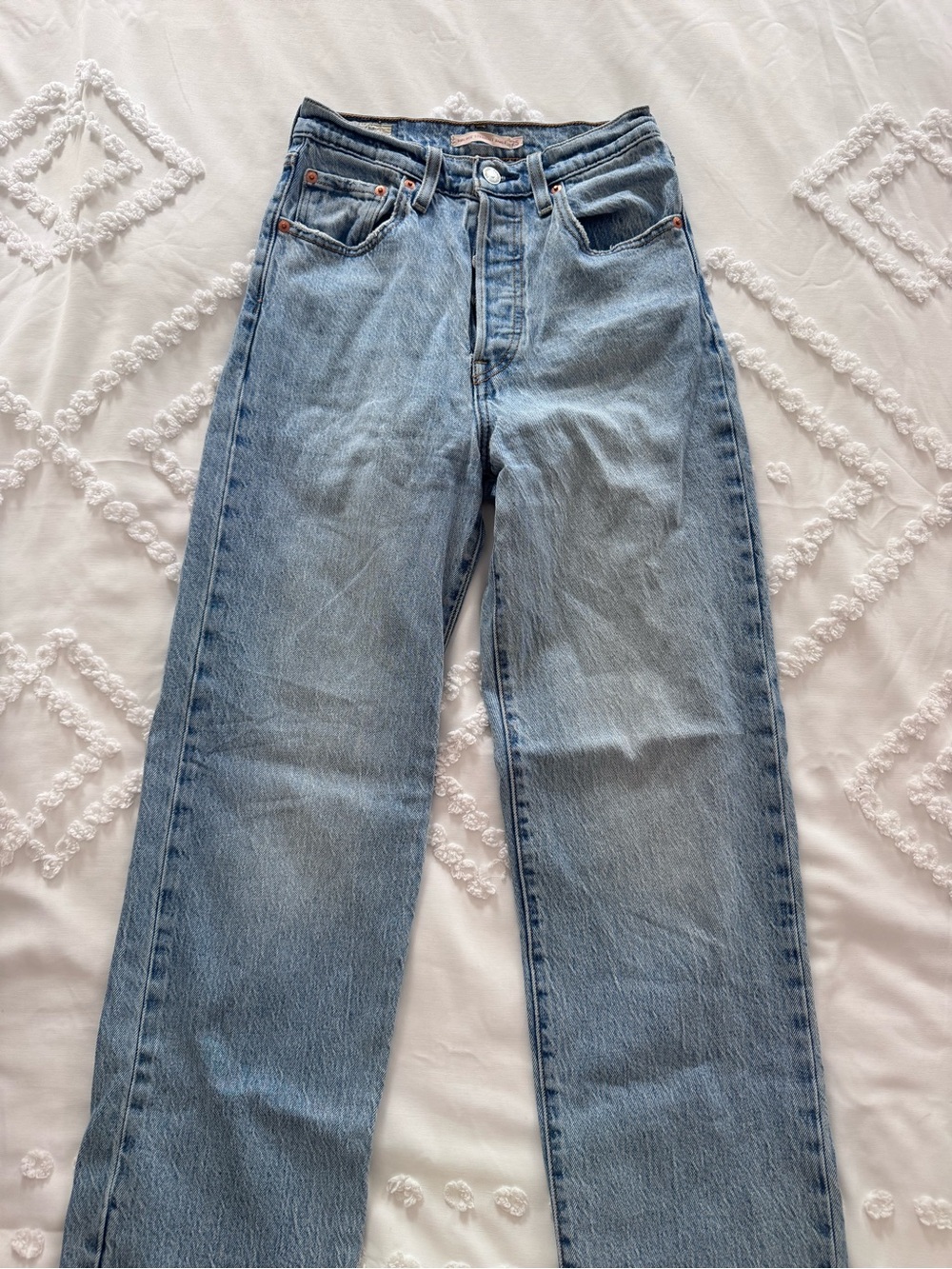 Levi's Ribcage Straight Ankle Jeans